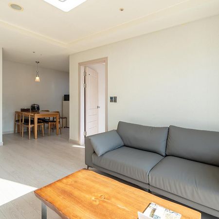 Elysian Gangchon Resort Chuncheon Bagian luar foto