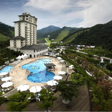 Elysian Gangchon Resort Chuncheon Bagian luar foto