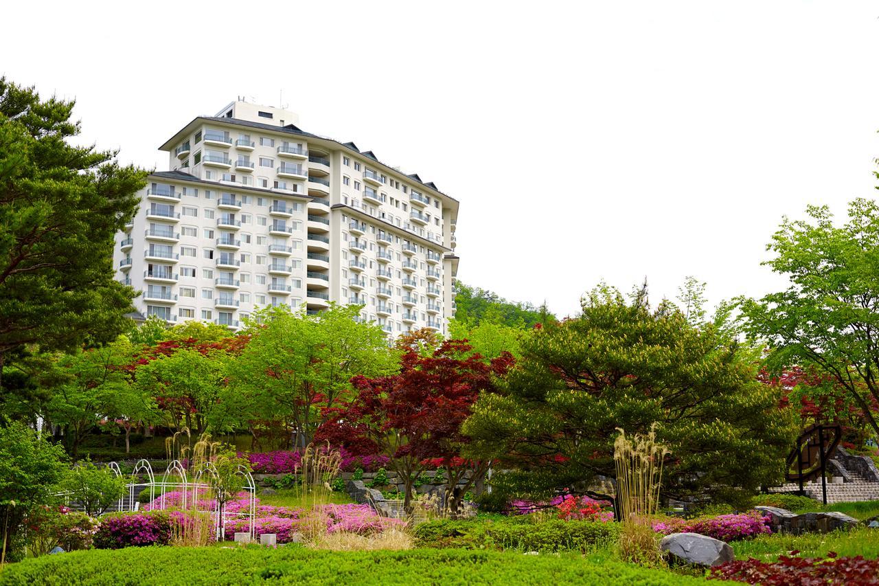 Elysian Gangchon Resort Chuncheon Bagian luar foto