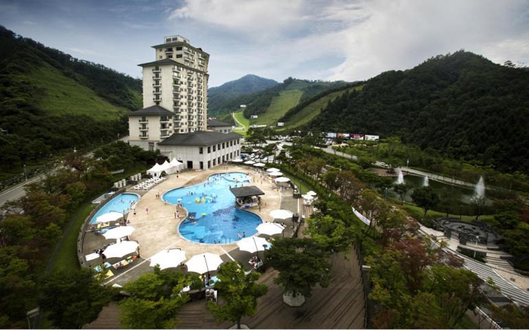 Elysian Gangchon Resort Chuncheon Bagian luar foto
